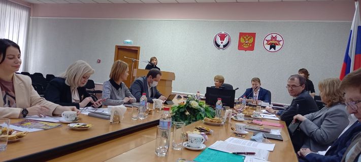 Встреча с представителями Администрации Завьяловского района  (3)
